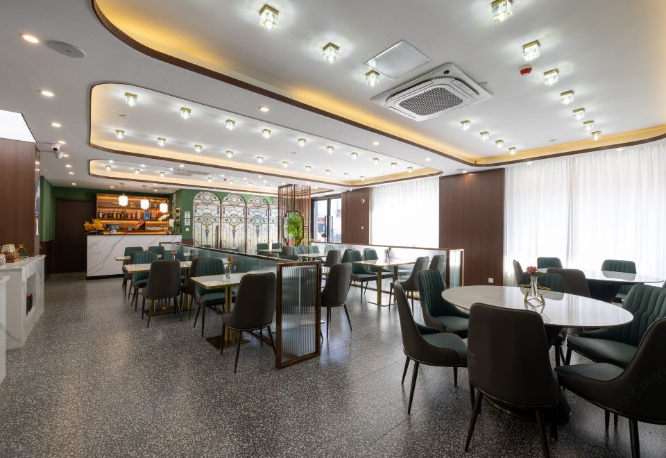 Nostalgia S 酒店 (上海 Railway Station)图片