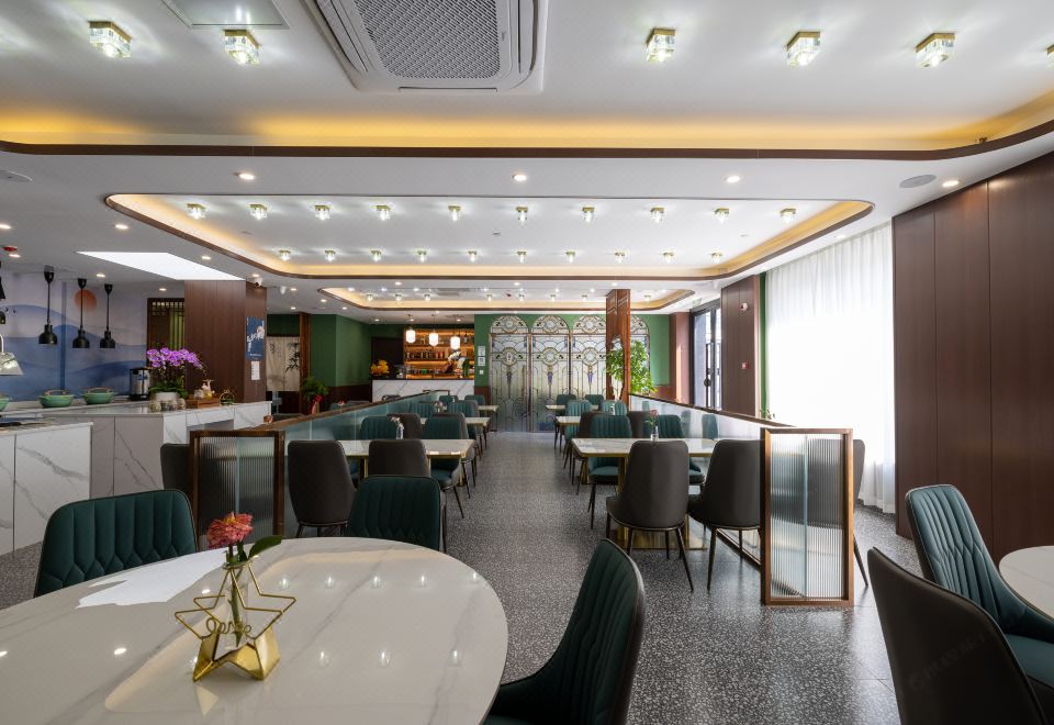 Nostalgia S 酒店 (上海 Railway Station)图片