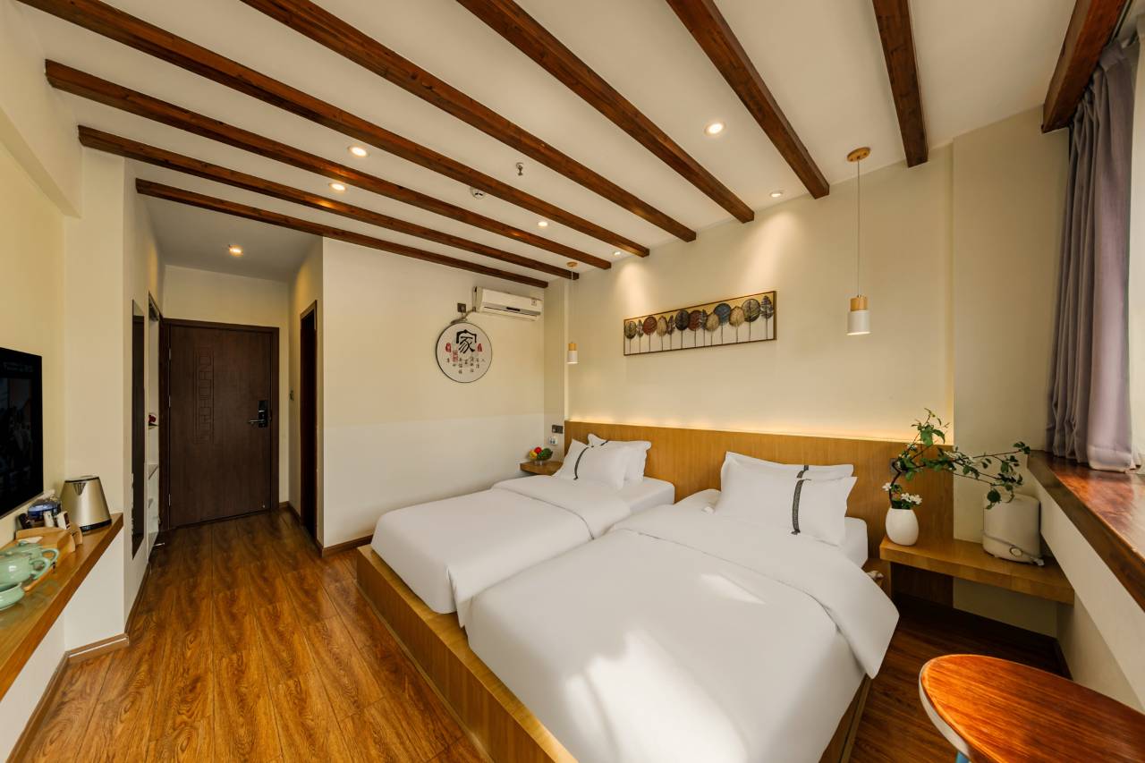 聚和·Holiday丨纳西庭院度假人文美宿(丽江古城木府南门店)图片3