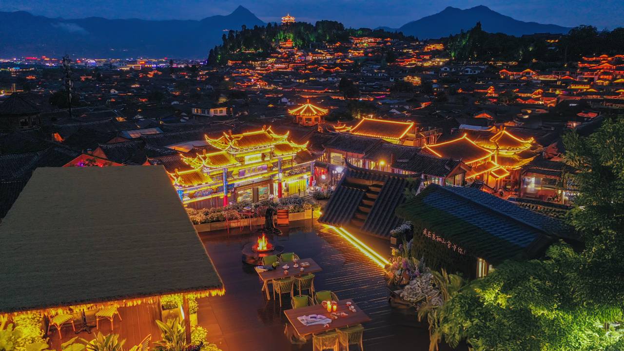 Echo良栖山舍·晚风惬观雪山古城全景度假酒店(丽江古城大水车店)图片2