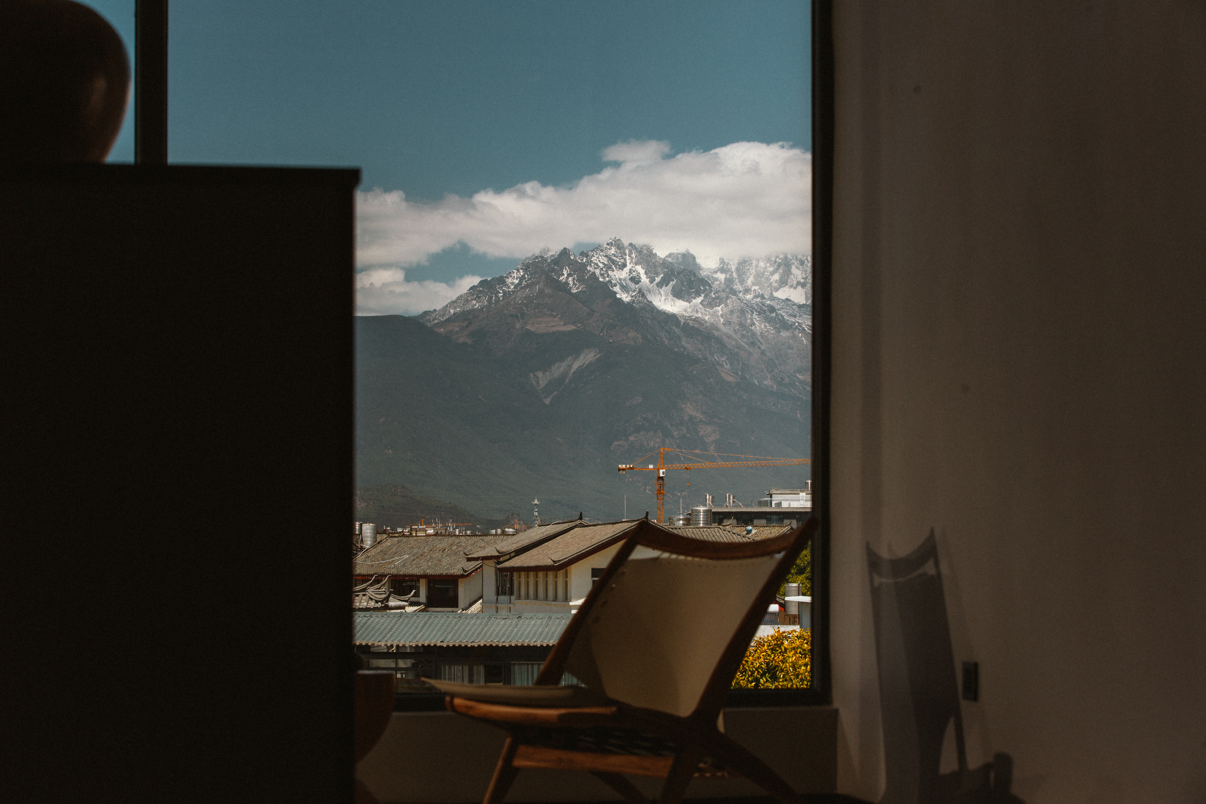 纳主·空中庭院设计师雪山观景民宿(丽江城日照金山店)图片5