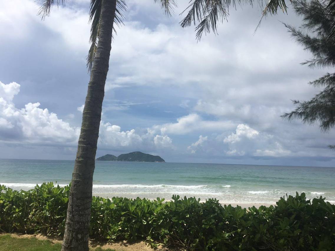 那扇门精品客栈(三亚湾步行街店)图片7