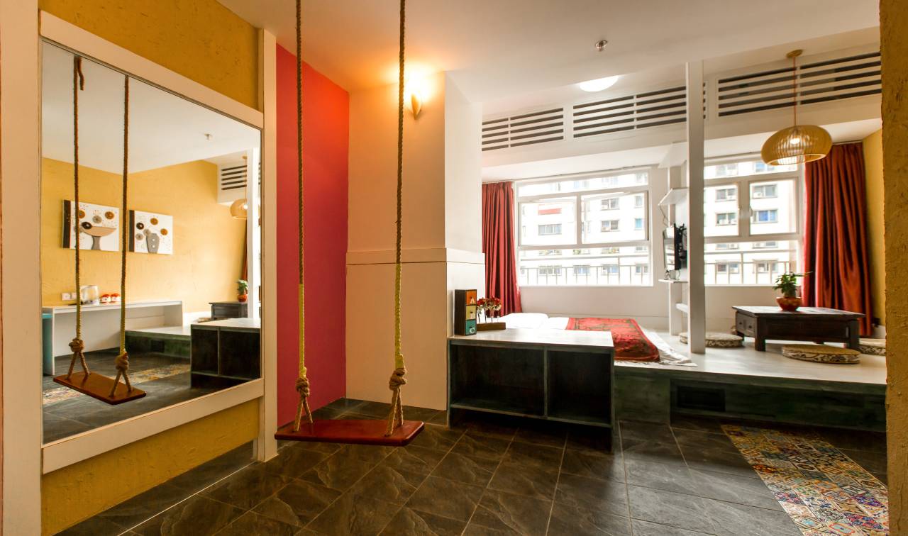 那扇门精品客栈(三亚湾步行街店)图片3