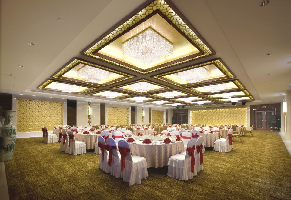 阳光国际 国际 酒店图片